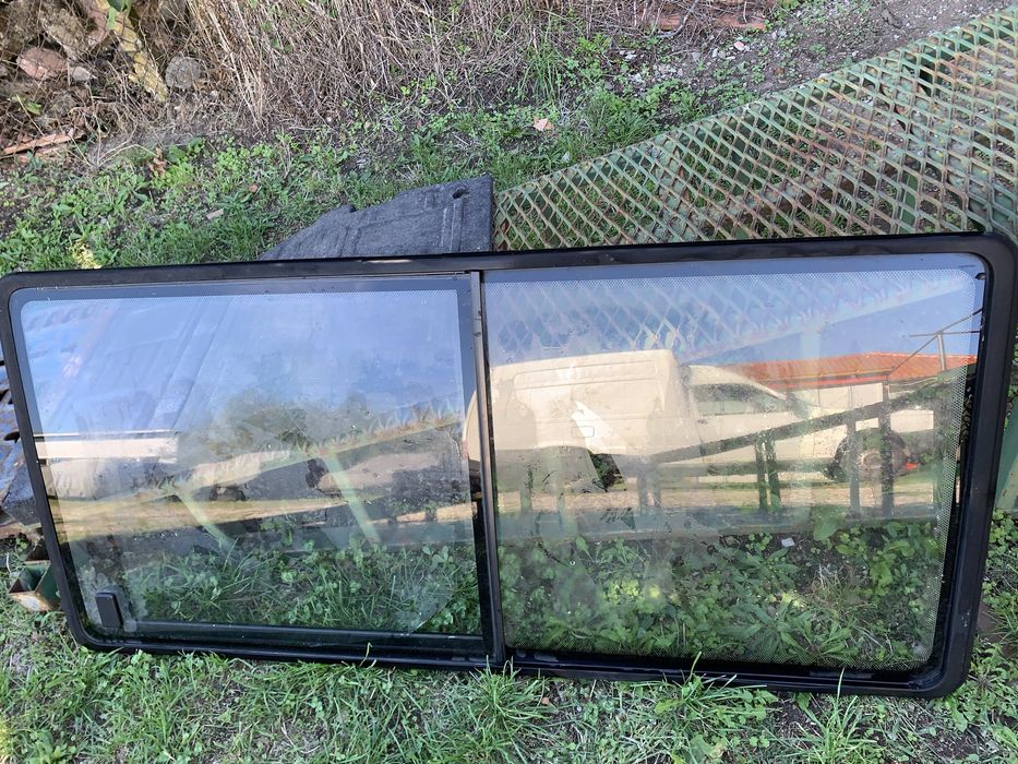 Странично стъкло плъзгащо за VW Transporter 4