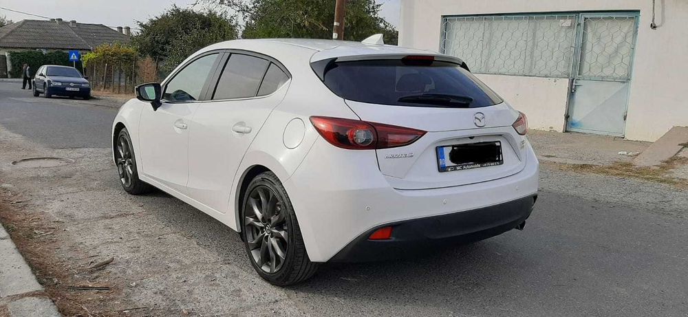 Mazda 3 SkyActive 2016
