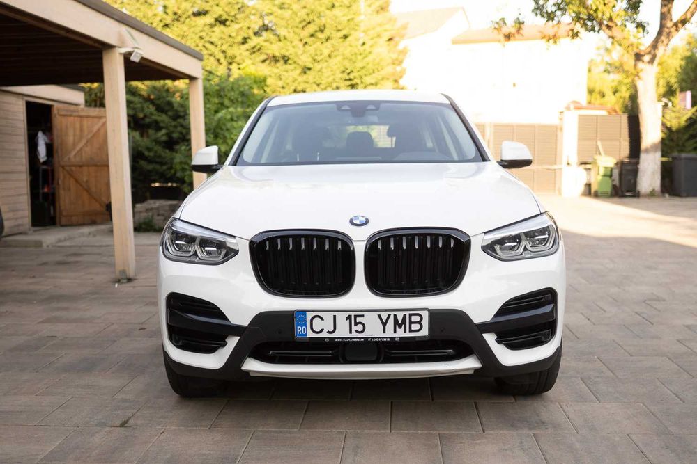 Bmw x3 30e 292 cai, istoric curat fara accidente, ACC, Carlig, faruri LED adaptive, incalzire, 4x4
