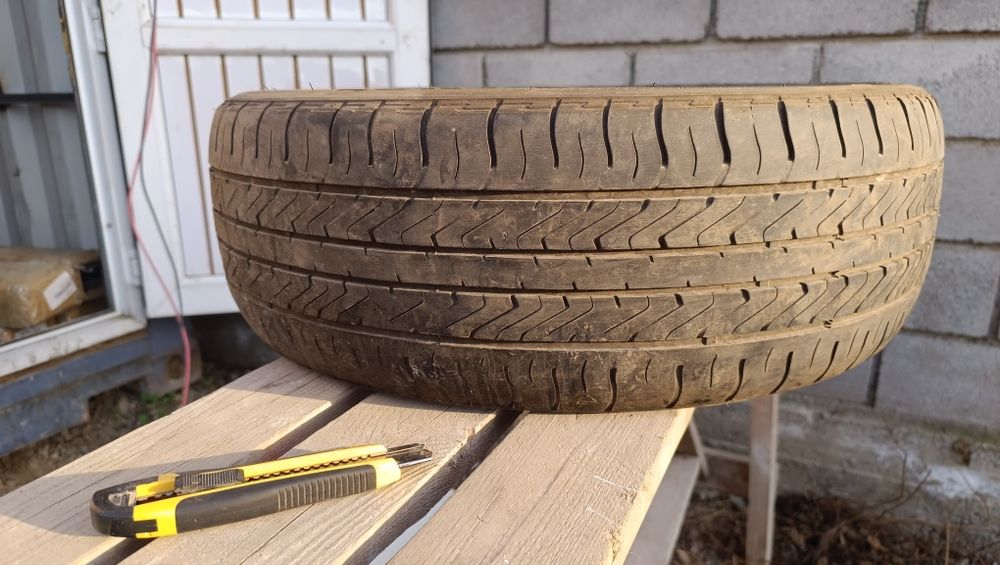 продам авто Шина