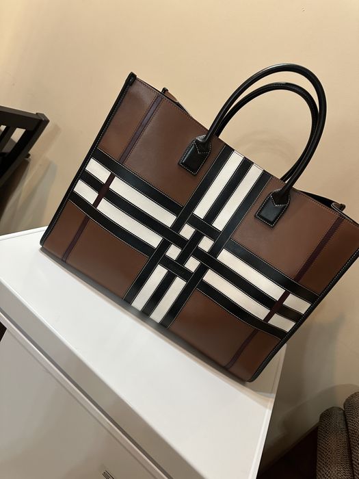 Сумка Burberry Tote оригинал