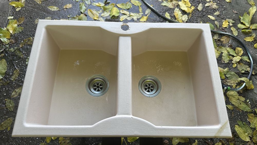 Vand chiuveta dubla din ceramica - crem