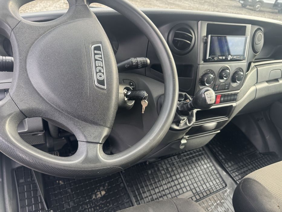 Iveco basculabil pe spate