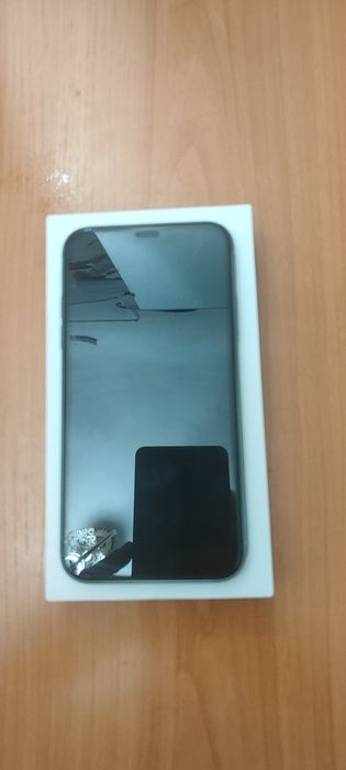 Айфон 11 64 гб сатамын бу