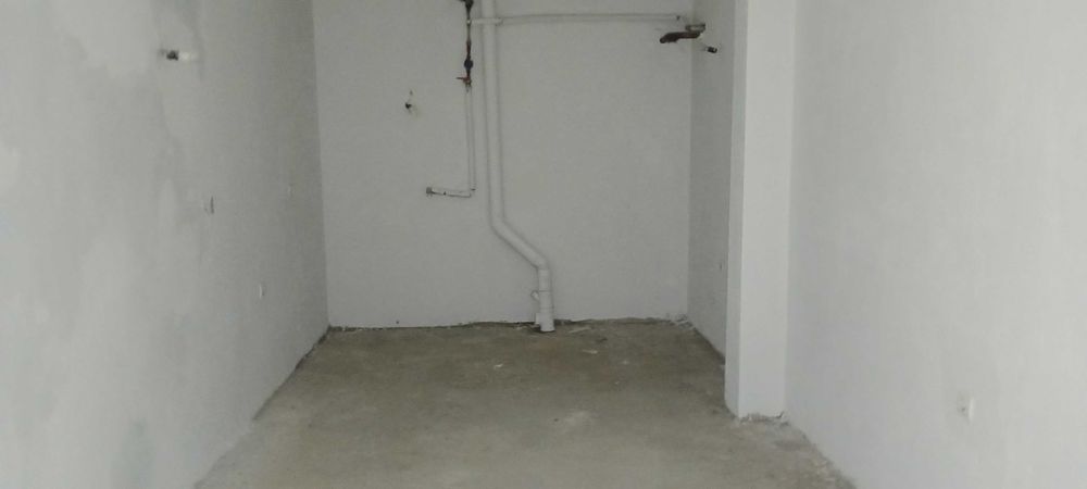 Дава се под наем Гараж / Паркомясто в Велико Търново, Бузлуджа - 18 кв.м за 69.36 € - Снимка #2