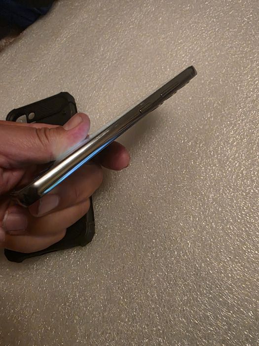 S23 Samsung Galaxy Titanium