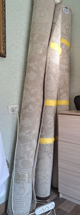 Продаются Ковры разные размеры