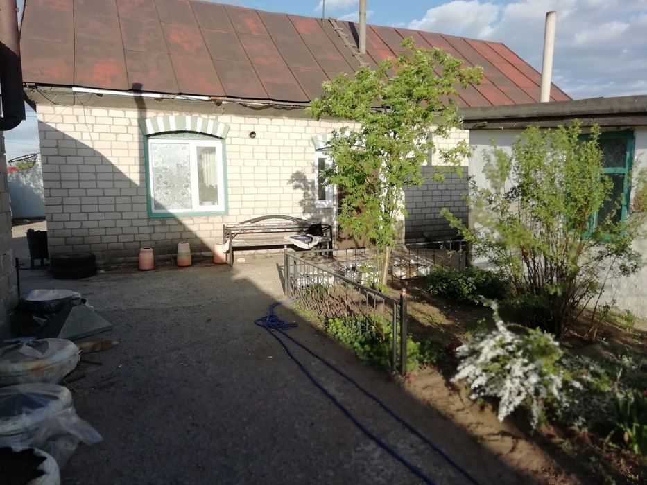 Продам или обменяю на квартиру в городе  Павлодаре  4-х комнатный дом