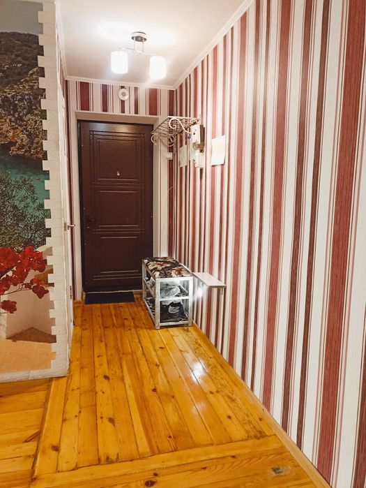 Дархан, 142 школа, СК Старт, Новомосковская . Кирпич, 54 м, 2 в 3/3/