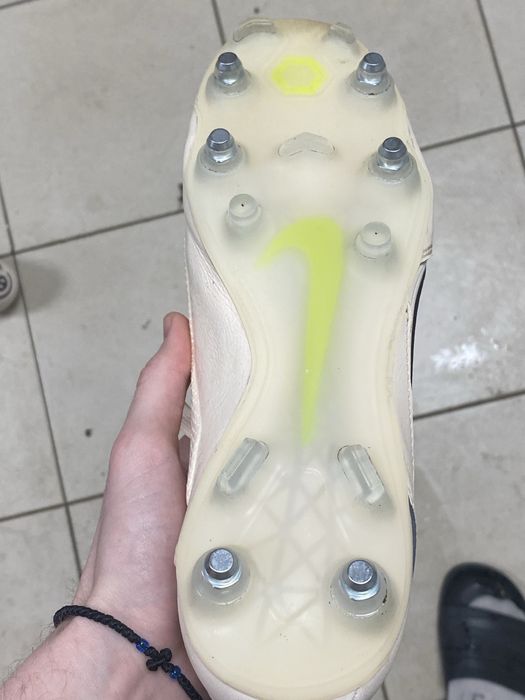 Nike tiempo желязо