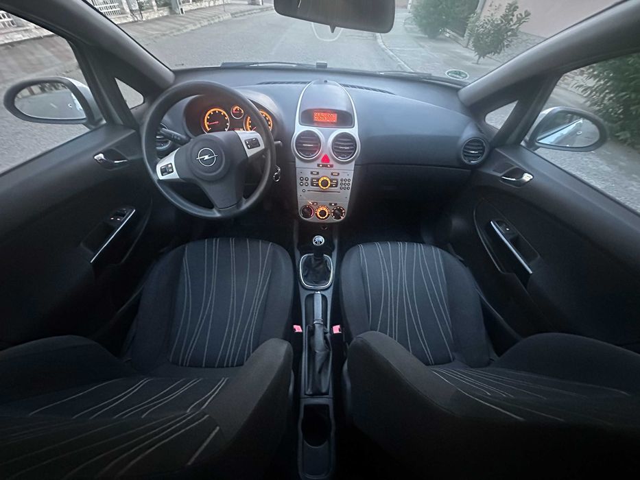 Opel corsa, 1.2 benzina, distributie pe lant
