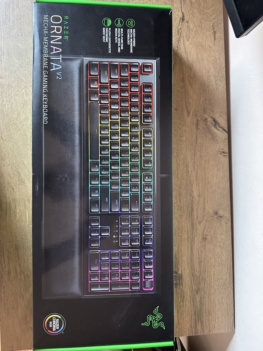 Vand tastatura Razer ORNATA V2