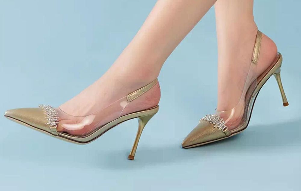 Туфли на каблуках