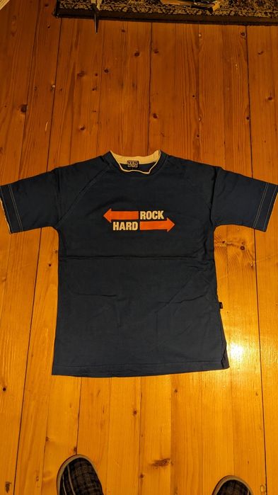 Дрехи суичери блузи пуловери