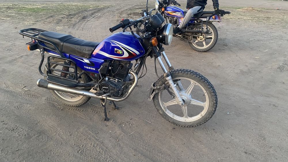 Продам мотоцикл yaqi 200