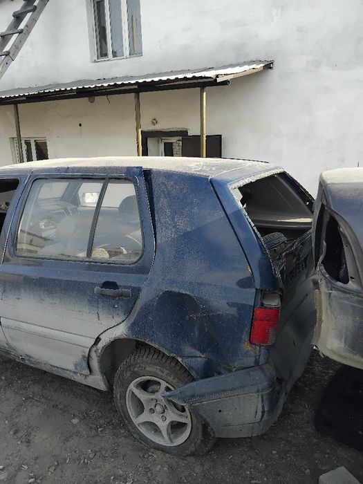 Продам гольф3 позапчастям