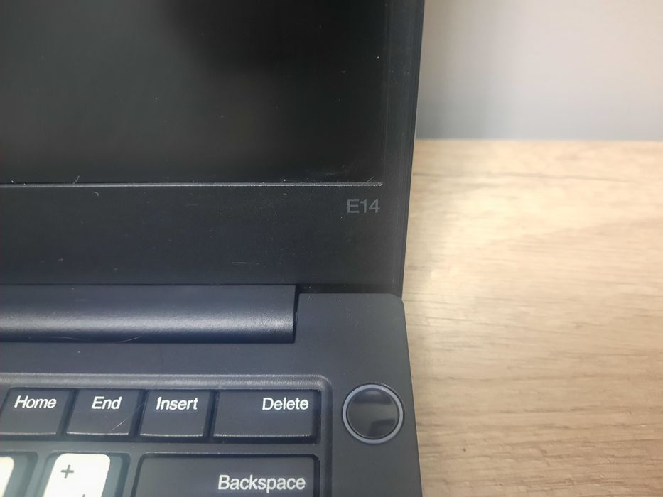 Thinkpad E14 ноутбук