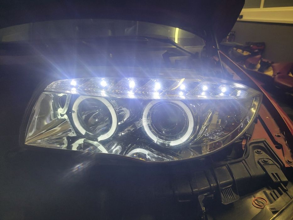 Faruri xenon bmw seria 1