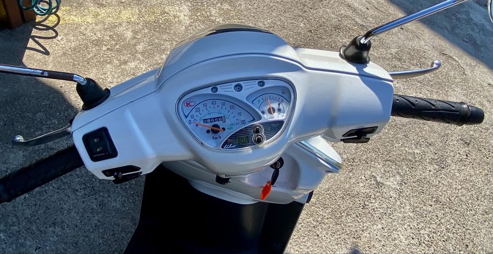 Vand scuter kymco 50 cc