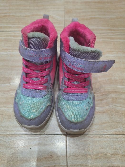 Детски апрески на Sketchers