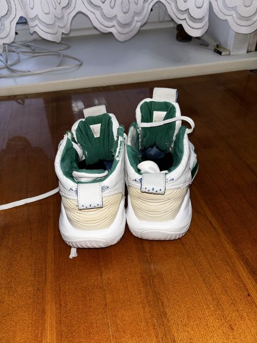 Кроссовки ASICS NOVA surge