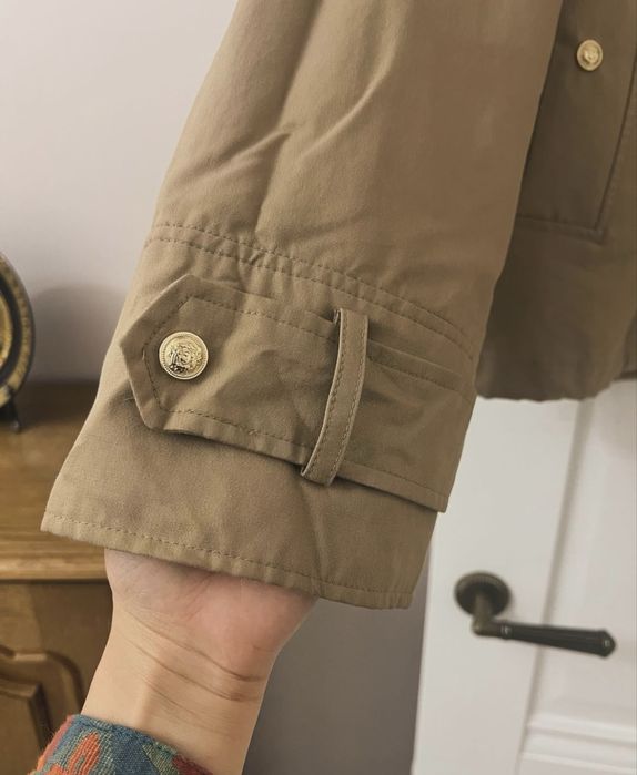 Укороченный тренч Massimo Dutti