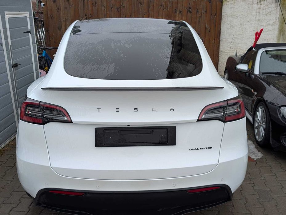 Tesla Model Y dual motor 4x4 ,garanție 2030 noiembrie, 92,000km