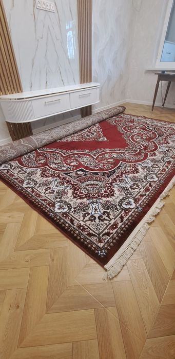 Продаю ковёр 3×5, чистый после чистки, своя б/у