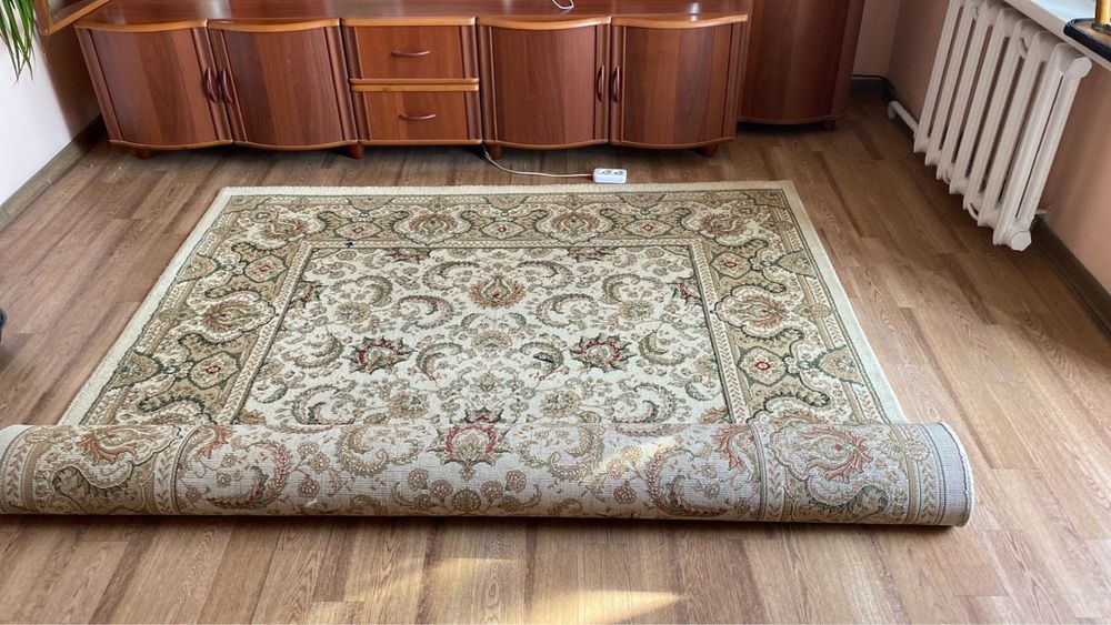 Ковер, размер 3 на 2