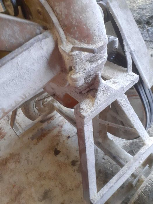 Moară / măcinătoare cereale Peruzzo Adriano – acționare tractor (PTO)