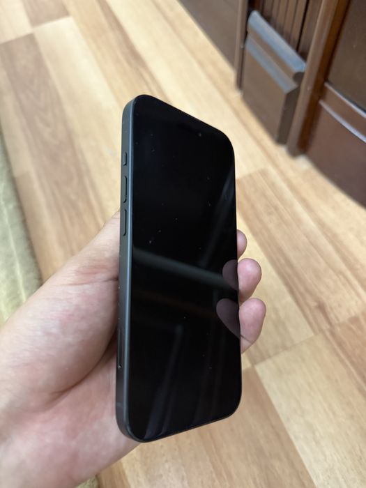 IPhone 15 черный 128 гб с документами