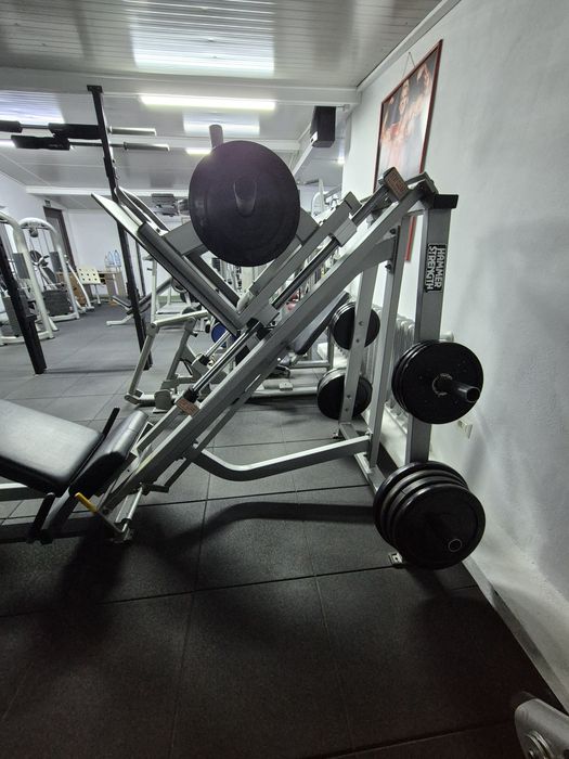Presă picioare 45 grade Hammer Strength !!!