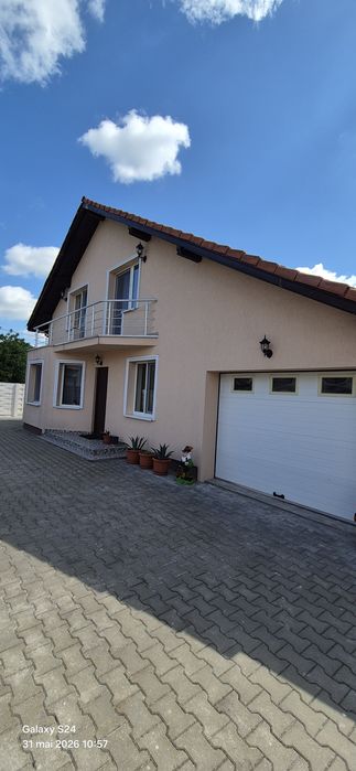 Casa cu etaj single Sanmihaiu German.