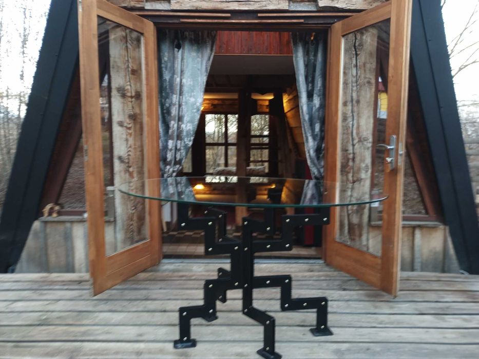 Blat de sticla pentru masa sau expozitie