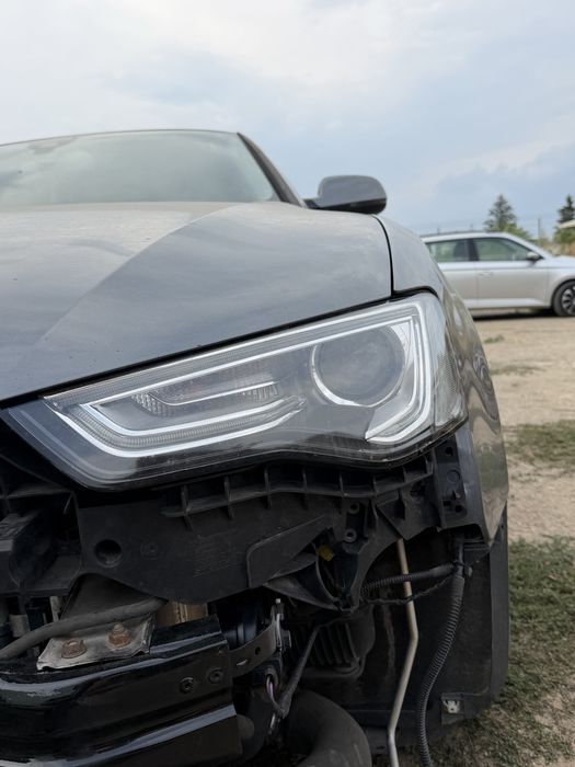 Far stanga audi A5 8t facelift 2012-2016  bixenon adaptiv
