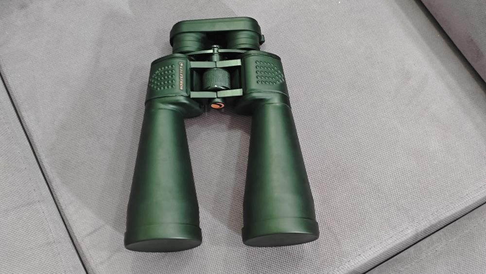 Binoclu celestron Skymaster 15x70 negru