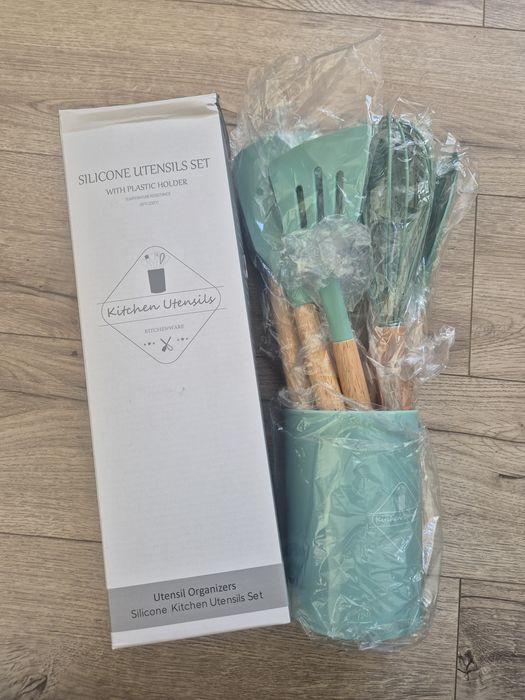 Set ustensile de bucătărie din silicon