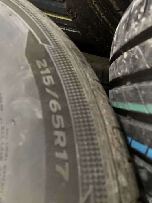 Anvelope Hankook set 4 buc 215/65 R 17 Dot 2022