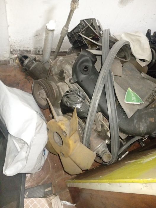 Болга двигатель в сборе стартер тоже ест