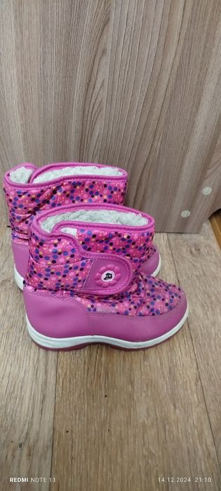 Продам сапоги для девочки