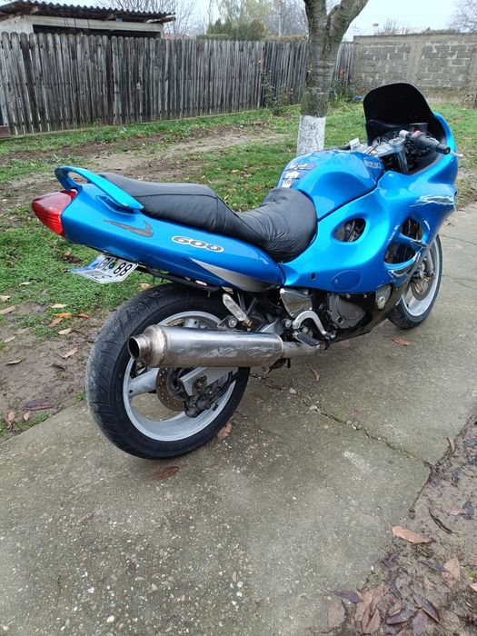 Vând \ Schimb Suzuki GSXF 600 KATANA cu Auto , Cross ,Atv