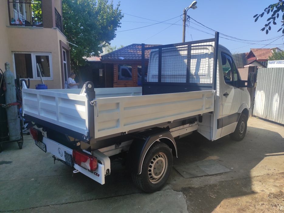 Bena basculabila Lada si platouri autoplatforme la comandă