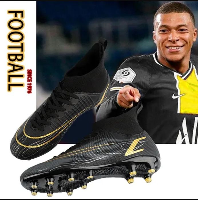 Сороконожки, Бутсы футбольные, профессиональные, c шипами, с носком,
