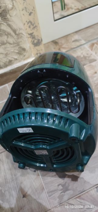 Продавам Air fryer