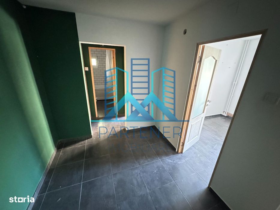 Apartament 2 camere,et. 1,decomandat,Pacurari-Canta,liber,renovat,54mp