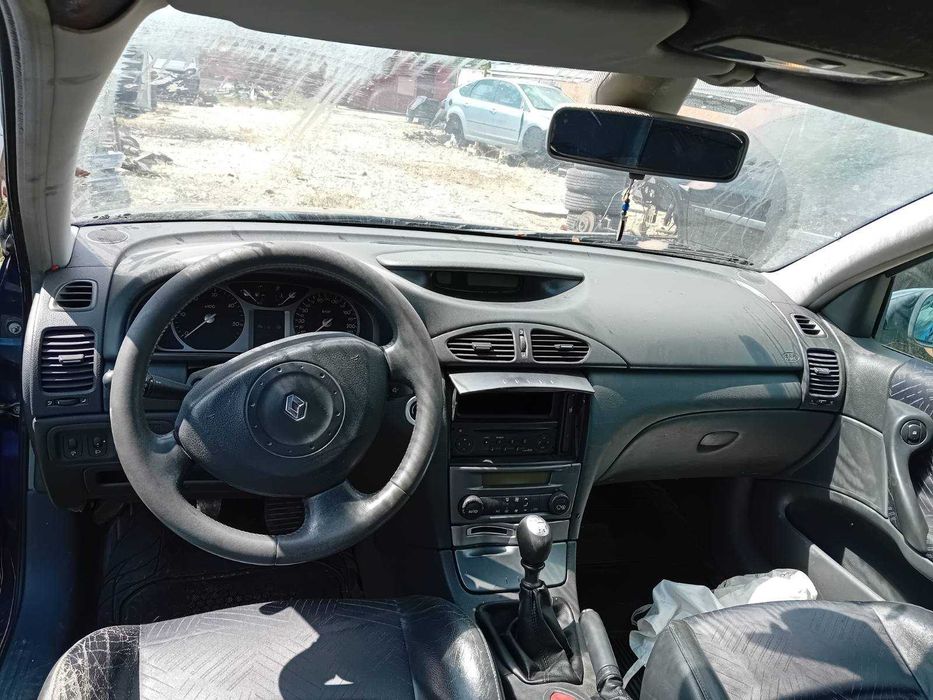 Рено Лагуна 2 1.9DCI  НА ЧАСТИ