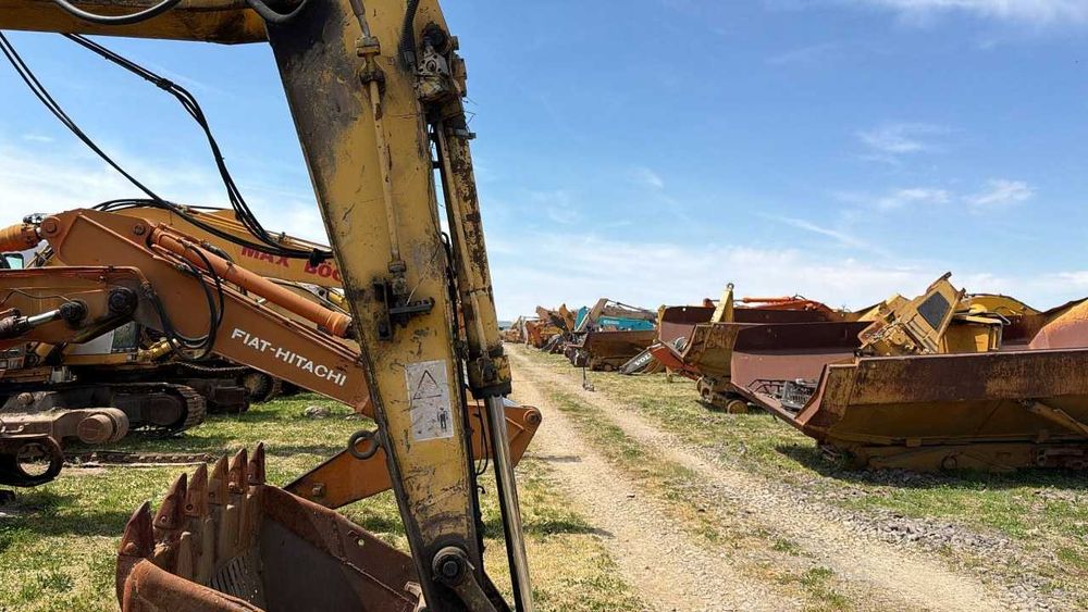 Cilindru hidraulic excavator Komatsu PC210 LC