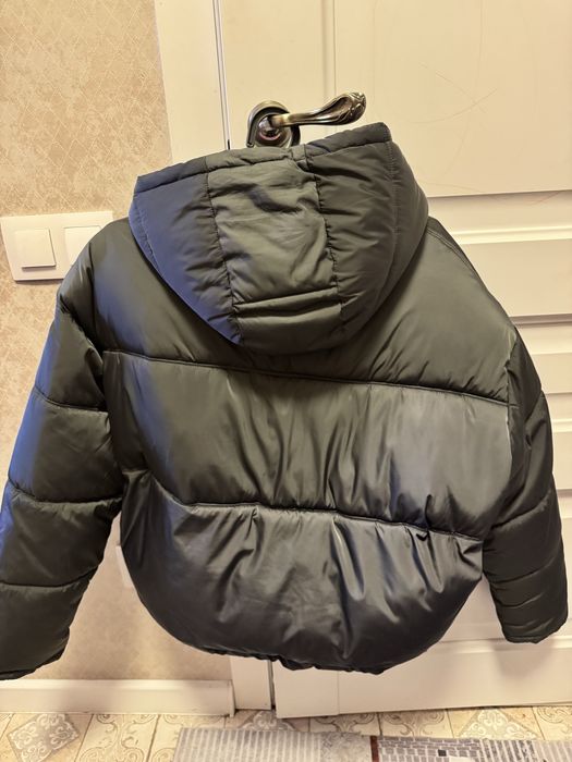 Продам зимнюю куртку