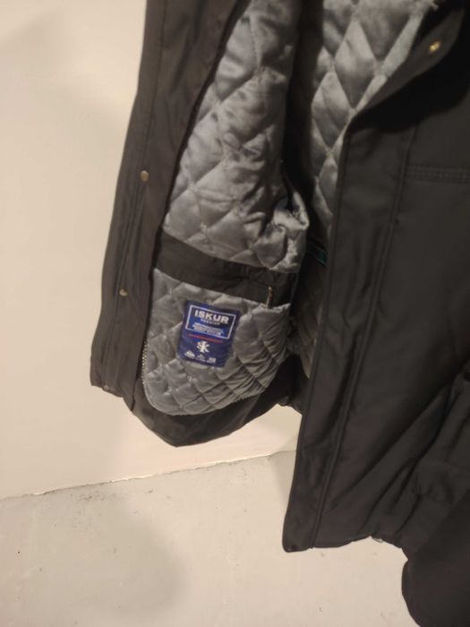 Продаю новую мужскую куртку