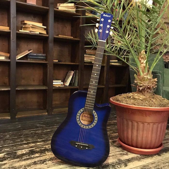 Акустическая гитара Малайзия